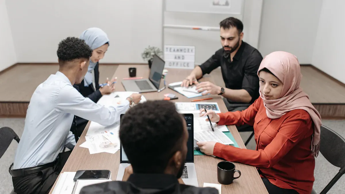 Organizing and Sharing Meeting Notes